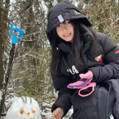 段绮玉